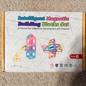 Magnetic Building Blocks Set - Colorful Creativity